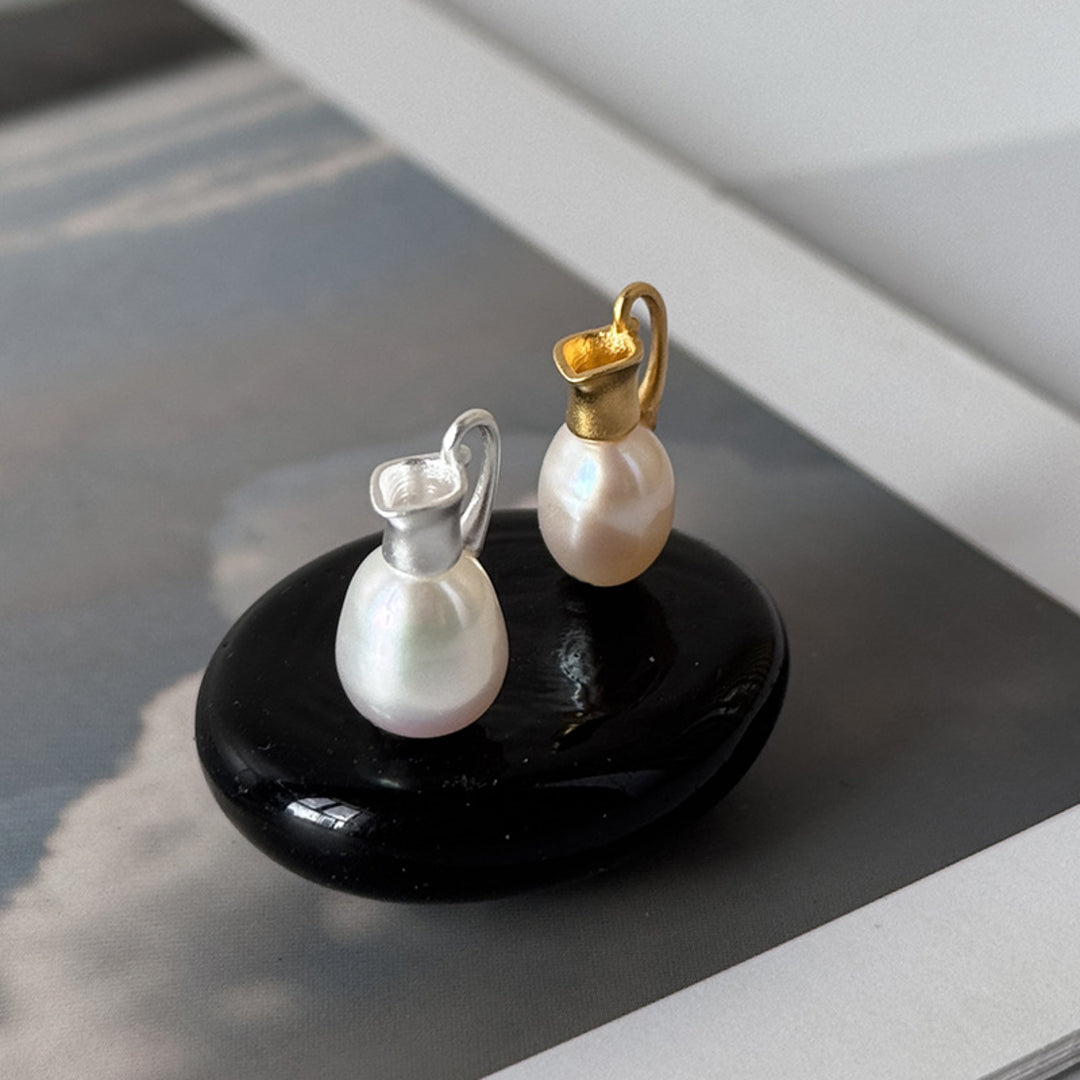Jug-Pendants-With-Freshwater-Pearl-By-Yonandole_12