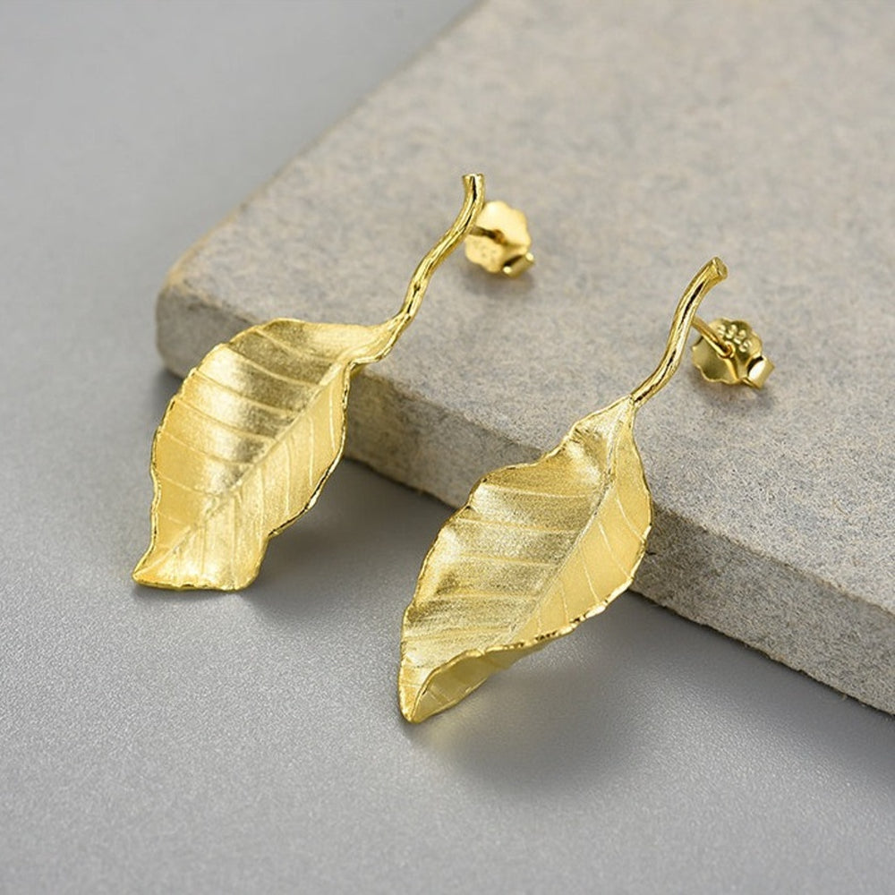 Leaf-Earrings-By-Yonandole_2