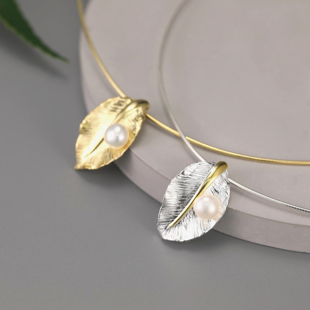 Leaf-Pendant-With-Torque-Necklace-By-Yonandole_1