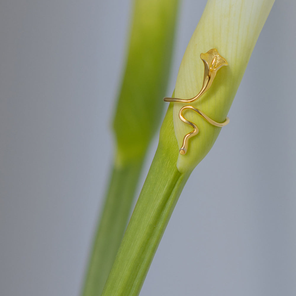 
                  
                    Lily-Calla-Ring-By-Yonandole_7
                  
                