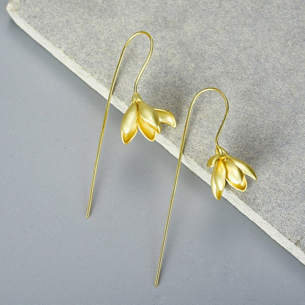 Magnolia-Earrings-By-Yonandole_8