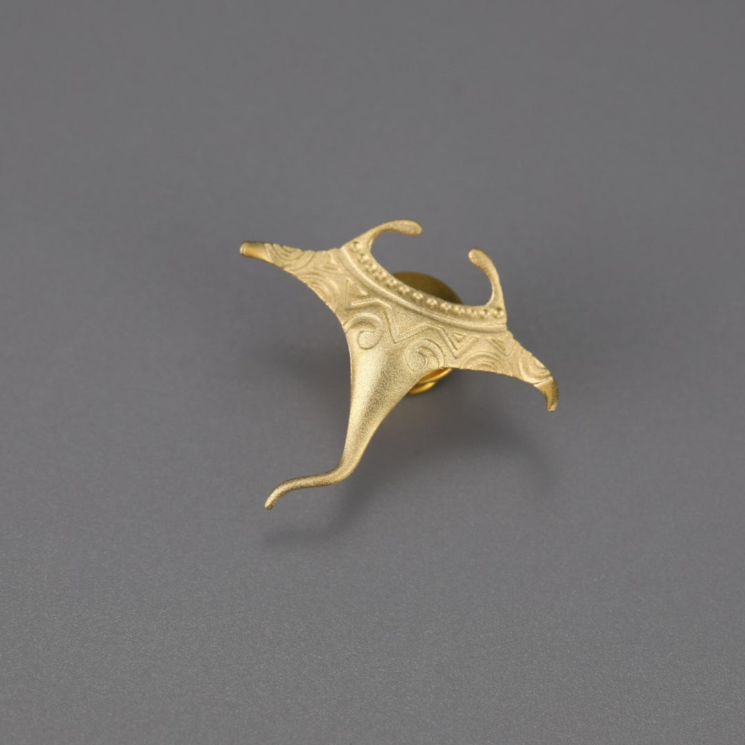 Manta-Ray-With-Aztec-Ornaments-By-Yonandole_3