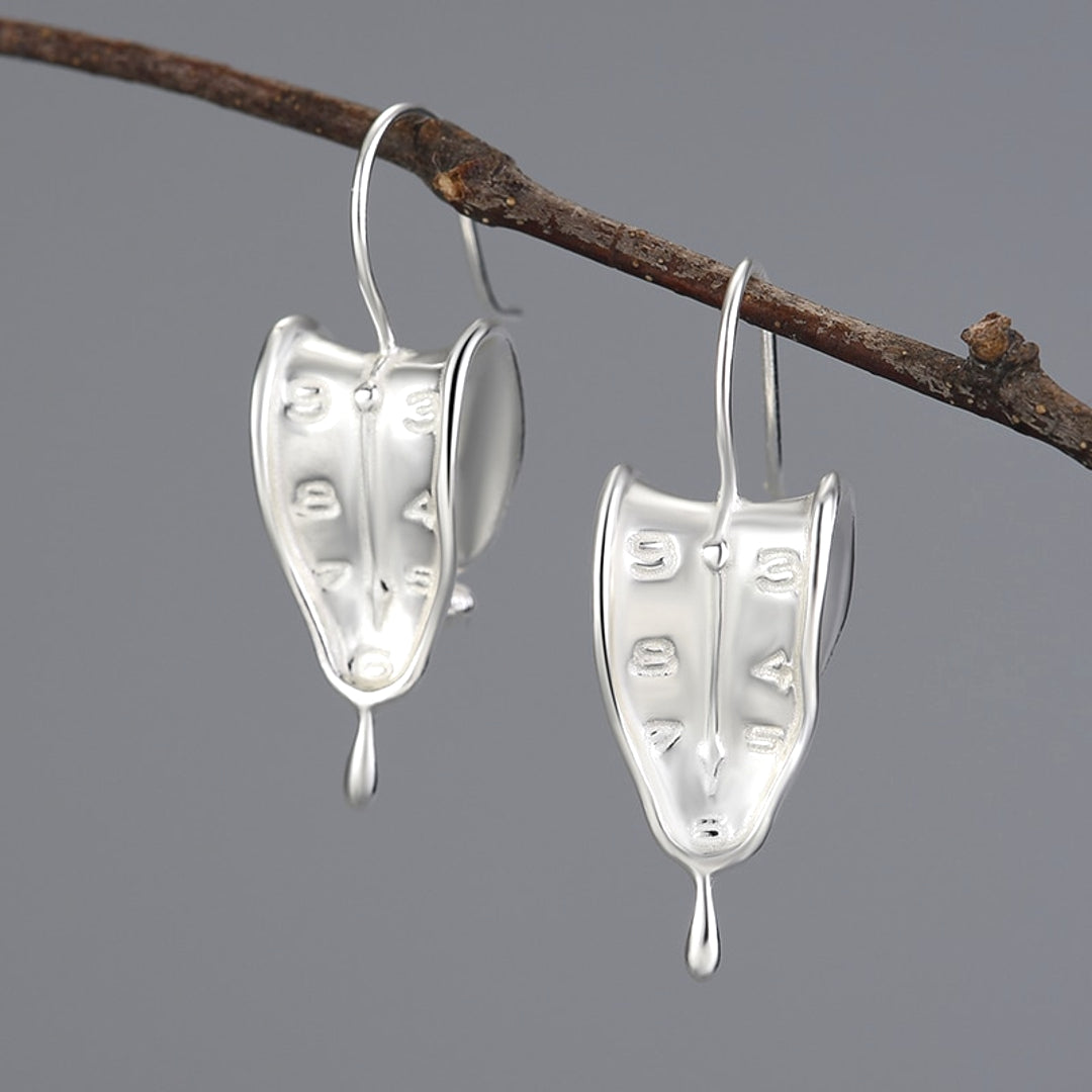 Melting-Clock-Earrings-By-Yonandole_3