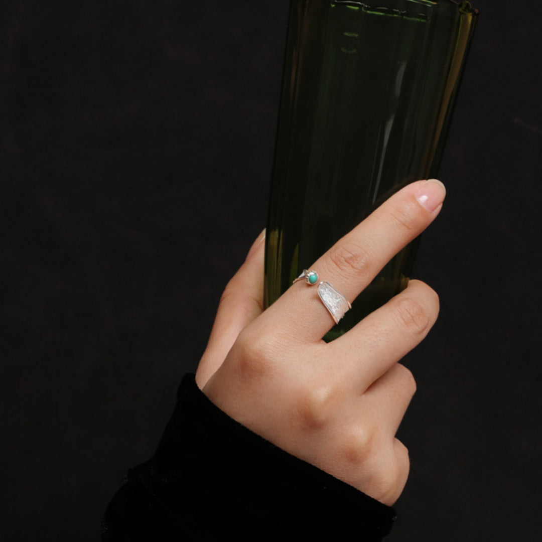 Melting-Clock-Ring-By-Yonandole_5