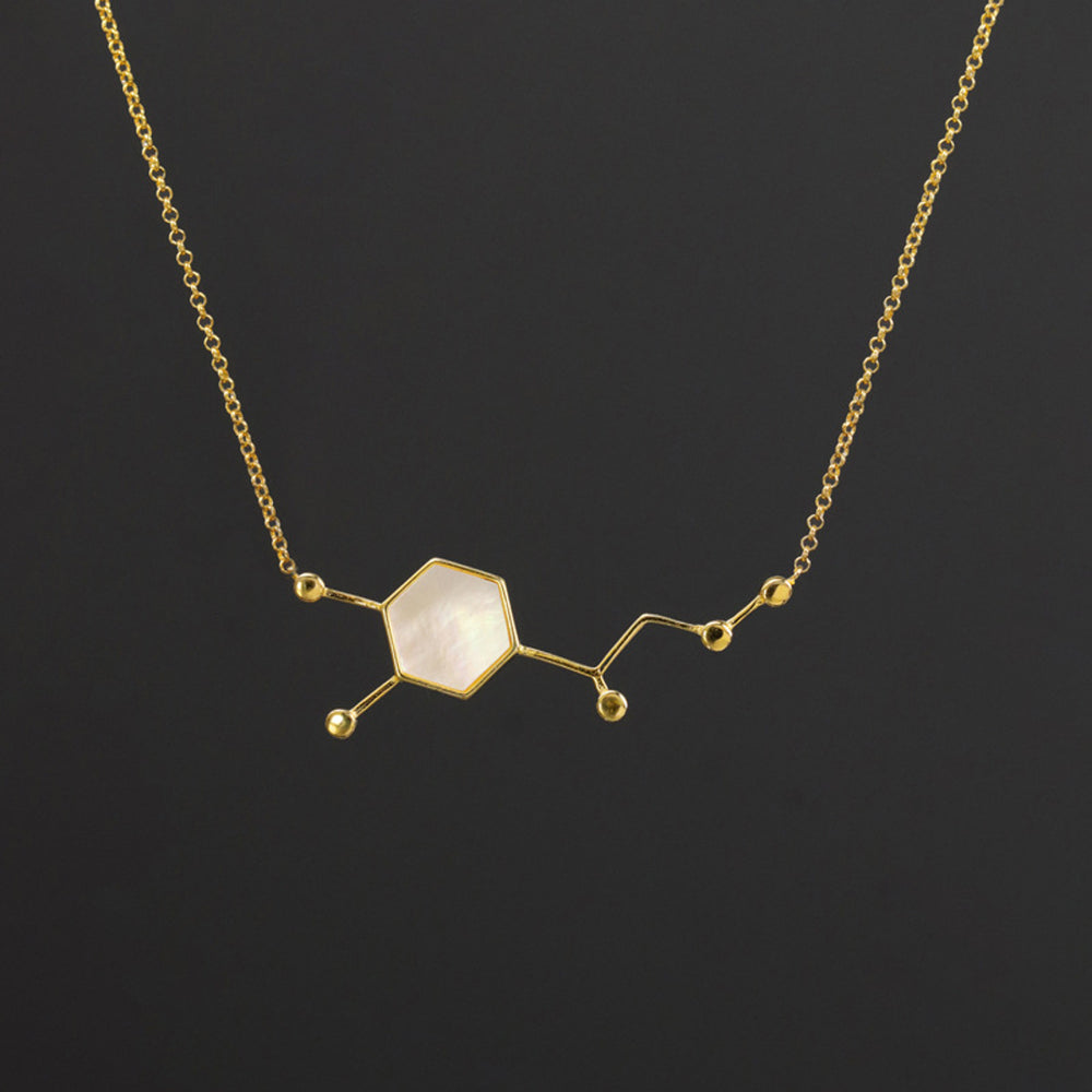 Molecule-Necklace-With-Shell-By-Yonandole_7