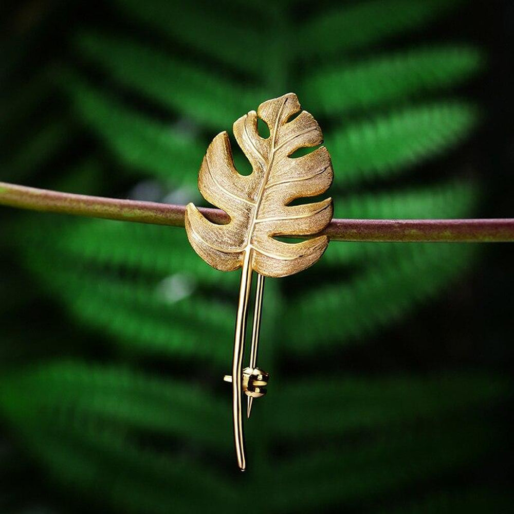 Monstera-Leaf-Brooch-By-Yonandole_1