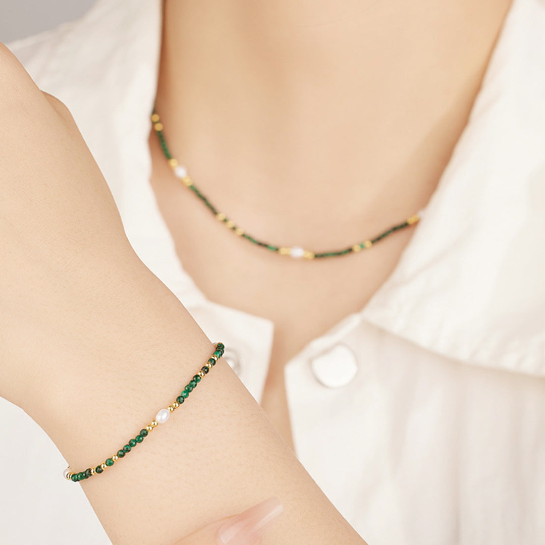 Necklace-And-Bracelet-With-Malachite-And-Pearls-By-Yonandole_5