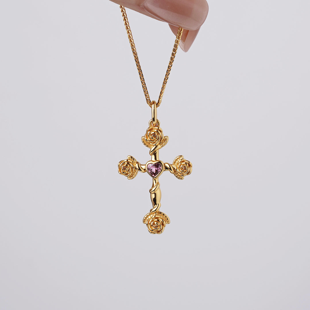 Necklace-And-Cross-Pendant-With-Roses-And-Garnet-By-Yonandole_4