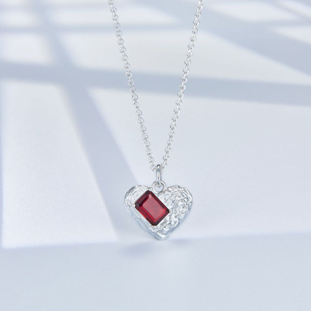 Necklace-And-Heart-Pendant-With-Garnet-By-Yonandole_6