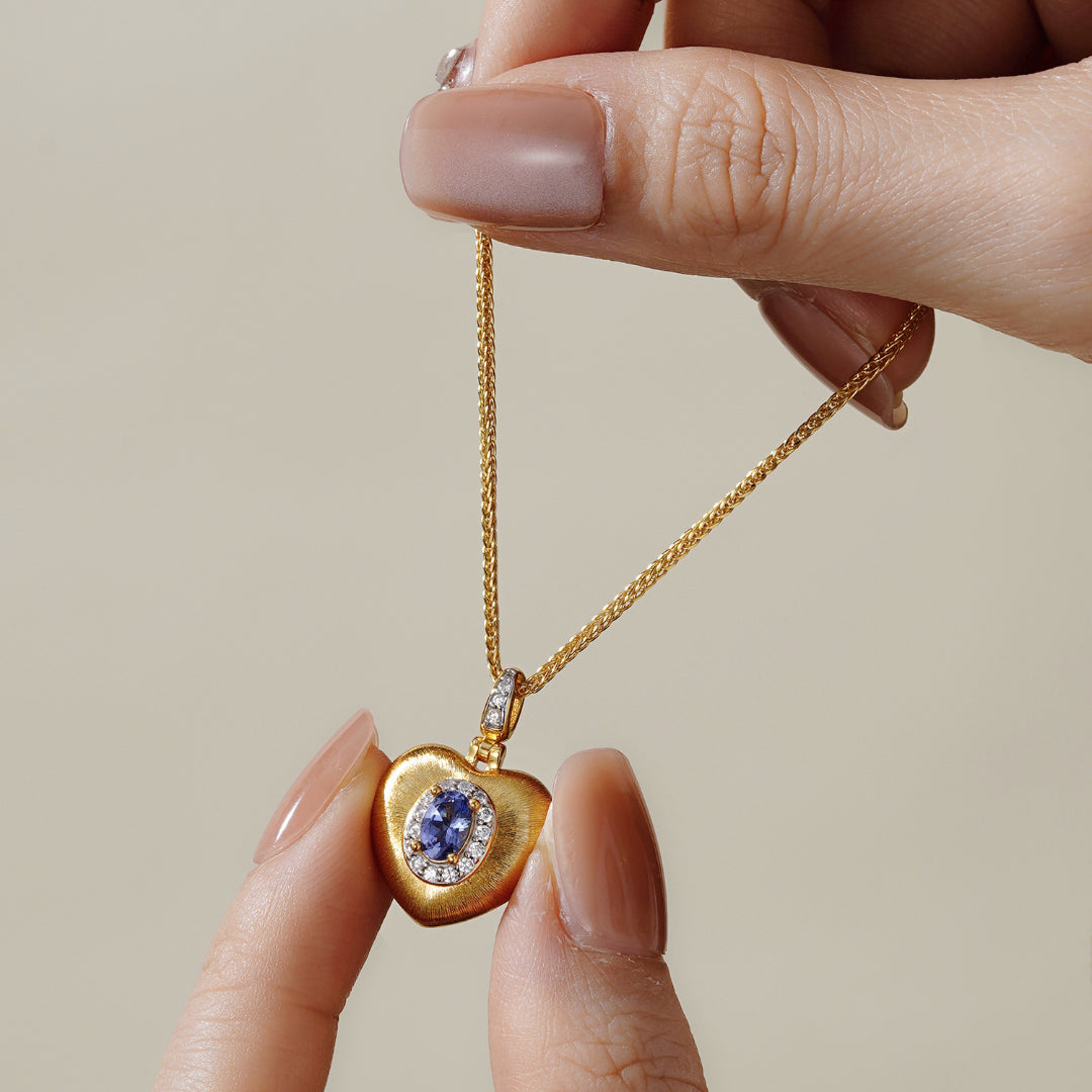 Necklace-And-Heart-Pendant-With-Tanzanite-By-Yonandole_7