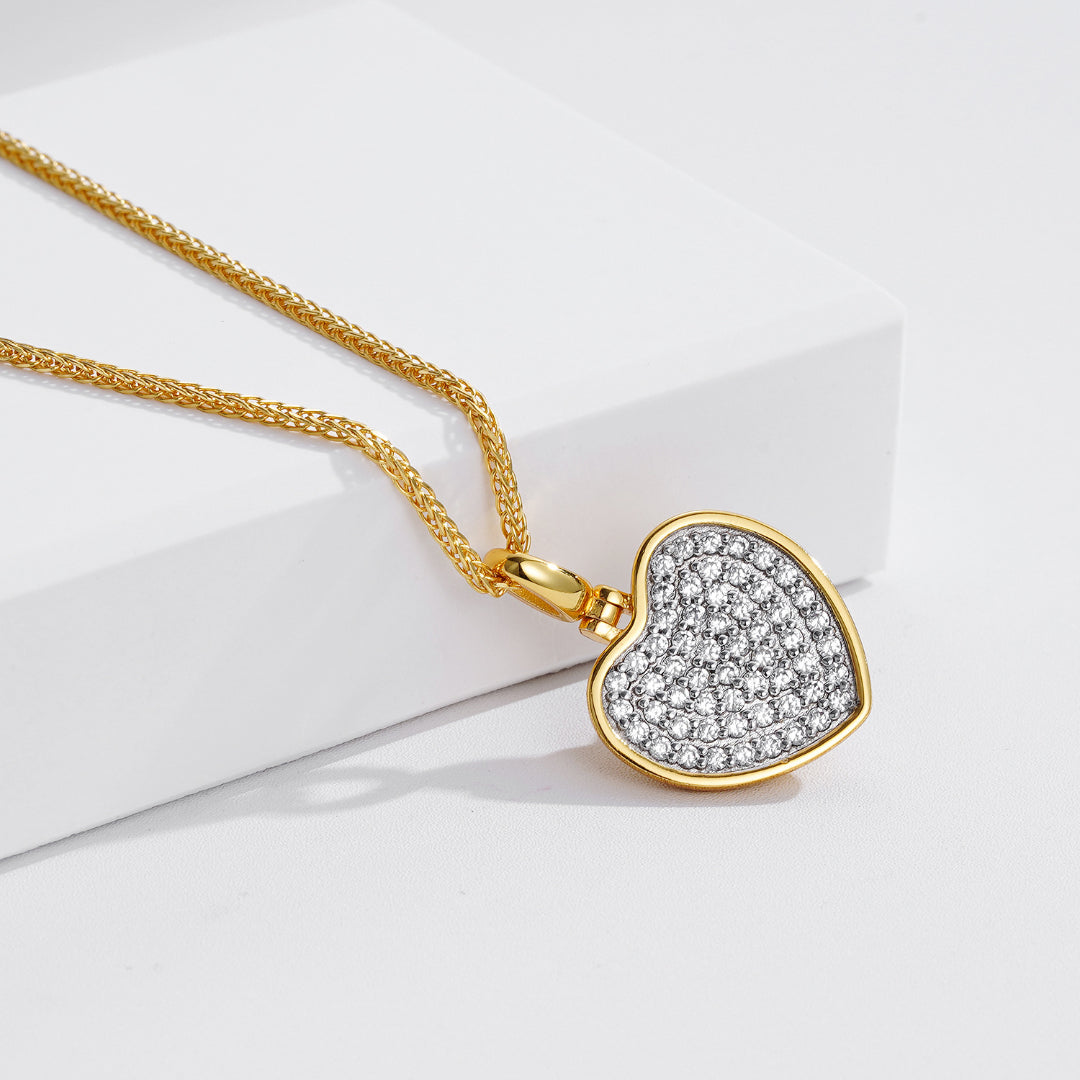 Necklace-And-Heart-Pendant-With-Tanzanite-By-Yonandole_8