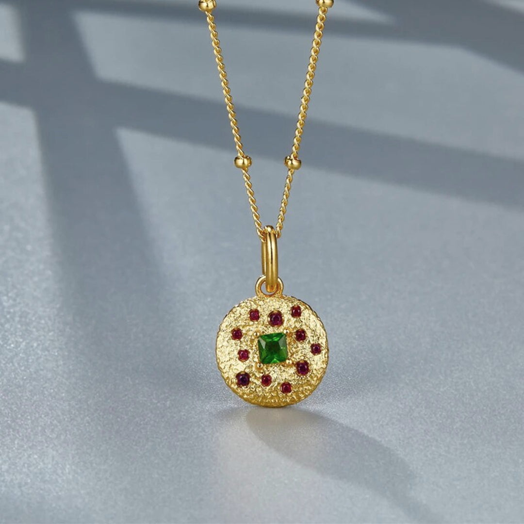 Necklace-And-Pendant-With-Natural-Diopside-By-Yonandole_5