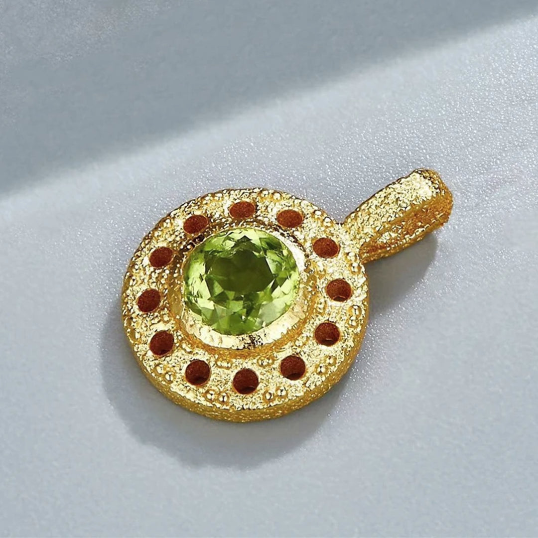 Necklace-And-Peridot-Pendant-With-Punch-Pattern-By-Yonandole_9