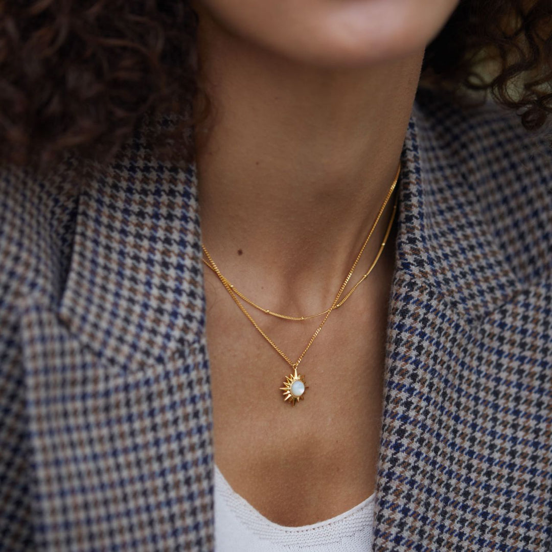Necklace-And-Sun-Pendant-With-Natural-Seashell-By-Yonandole_8