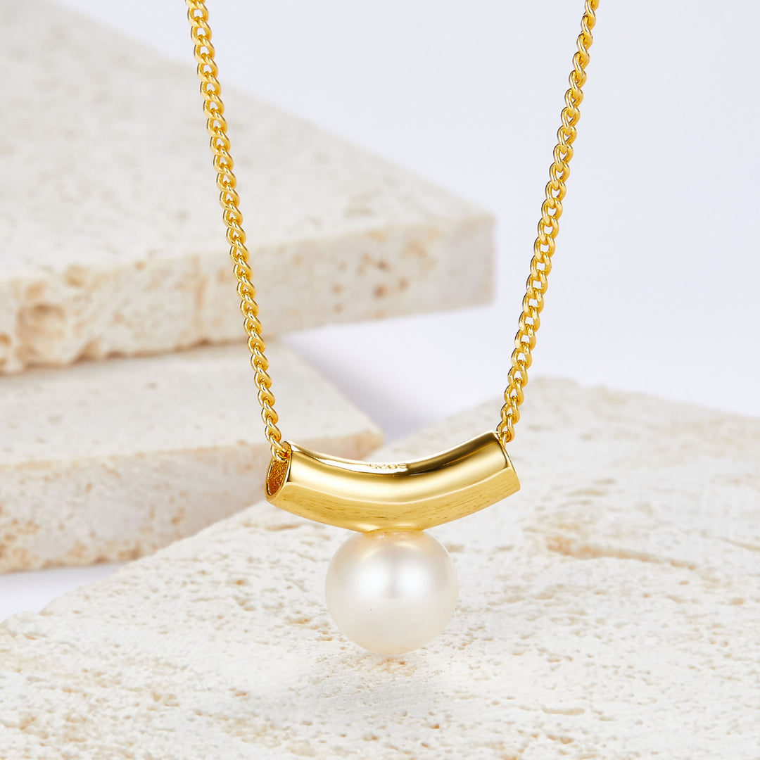 Necklace-With-A-Tube-Element-And-Freshwater-Pearl-By-Yonandole_5