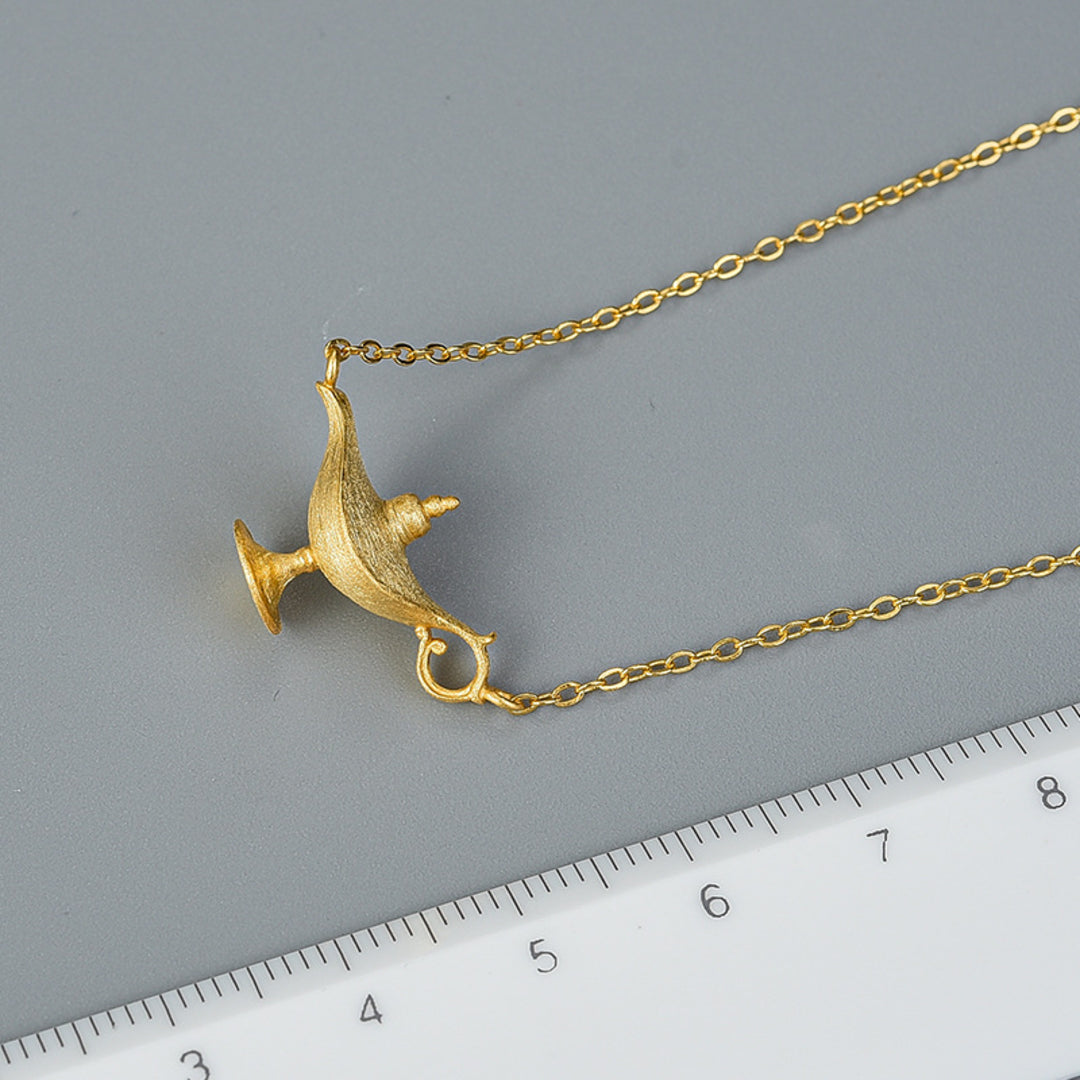 Necklace-With-Aladdins-Lamp-By-Yonandole_5