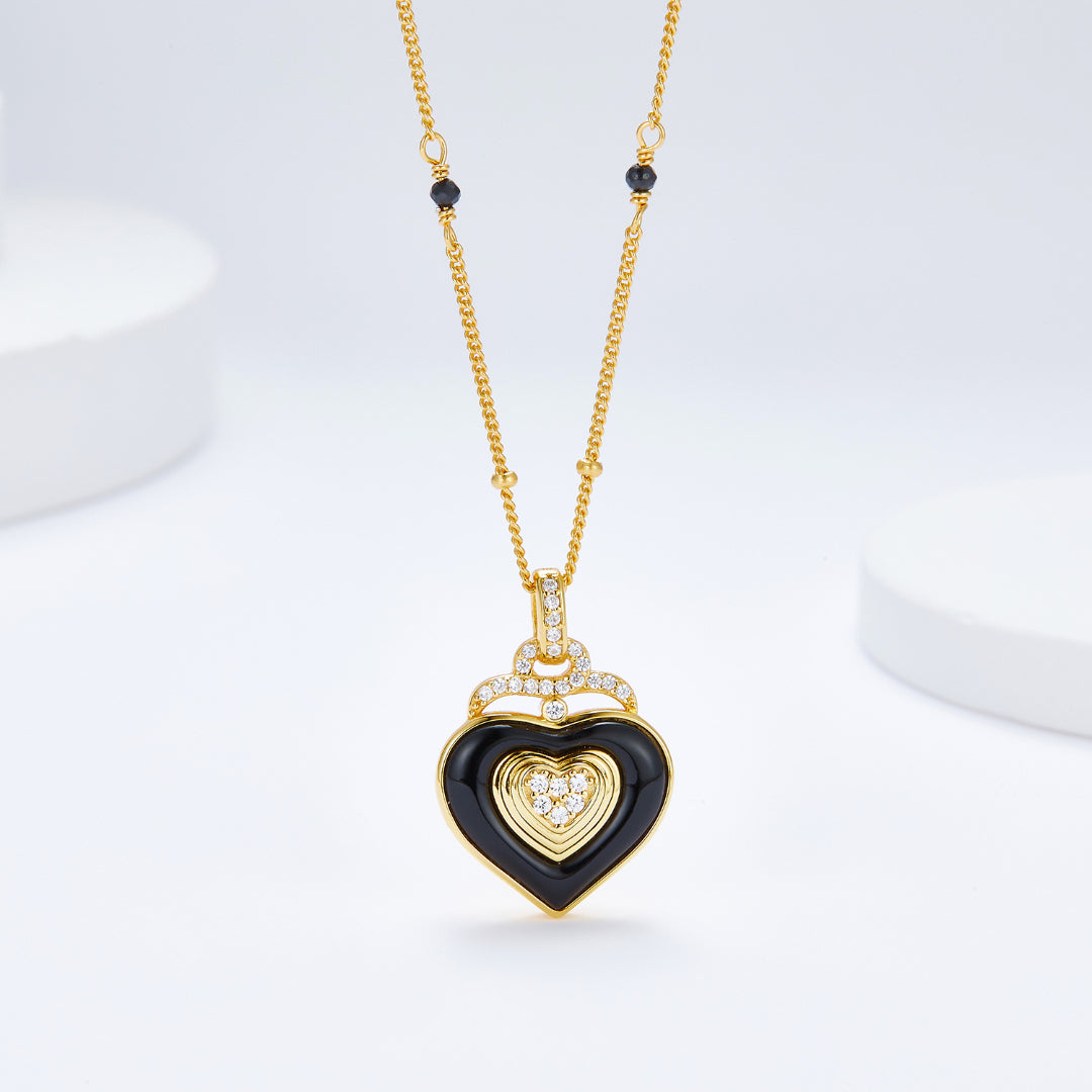 Necklace-With-Black-Agate-Heart-Pendant-By-Yonandole_6
