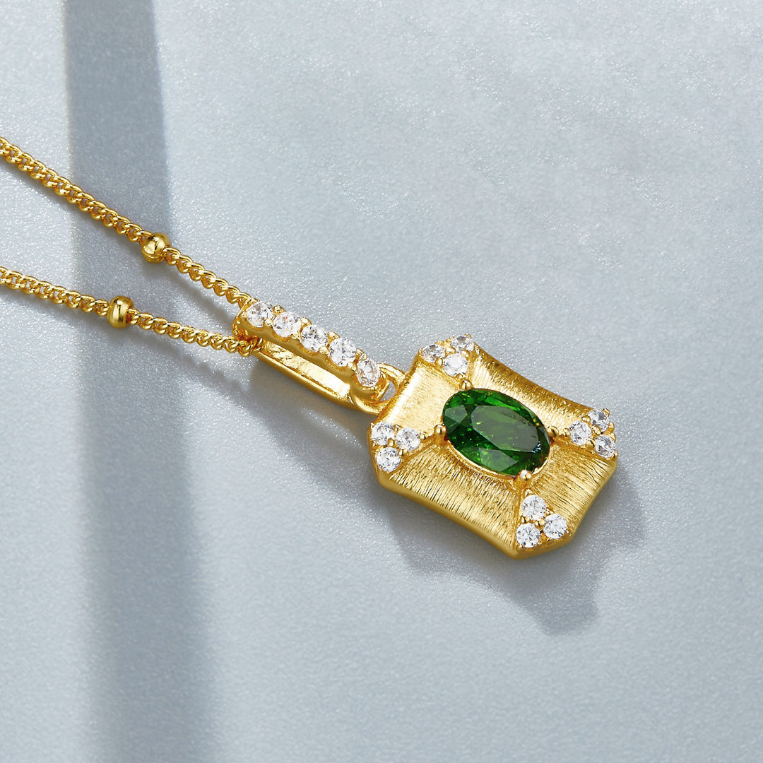 Necklace-With-Diopside-Pendant-By-Yonandole_1