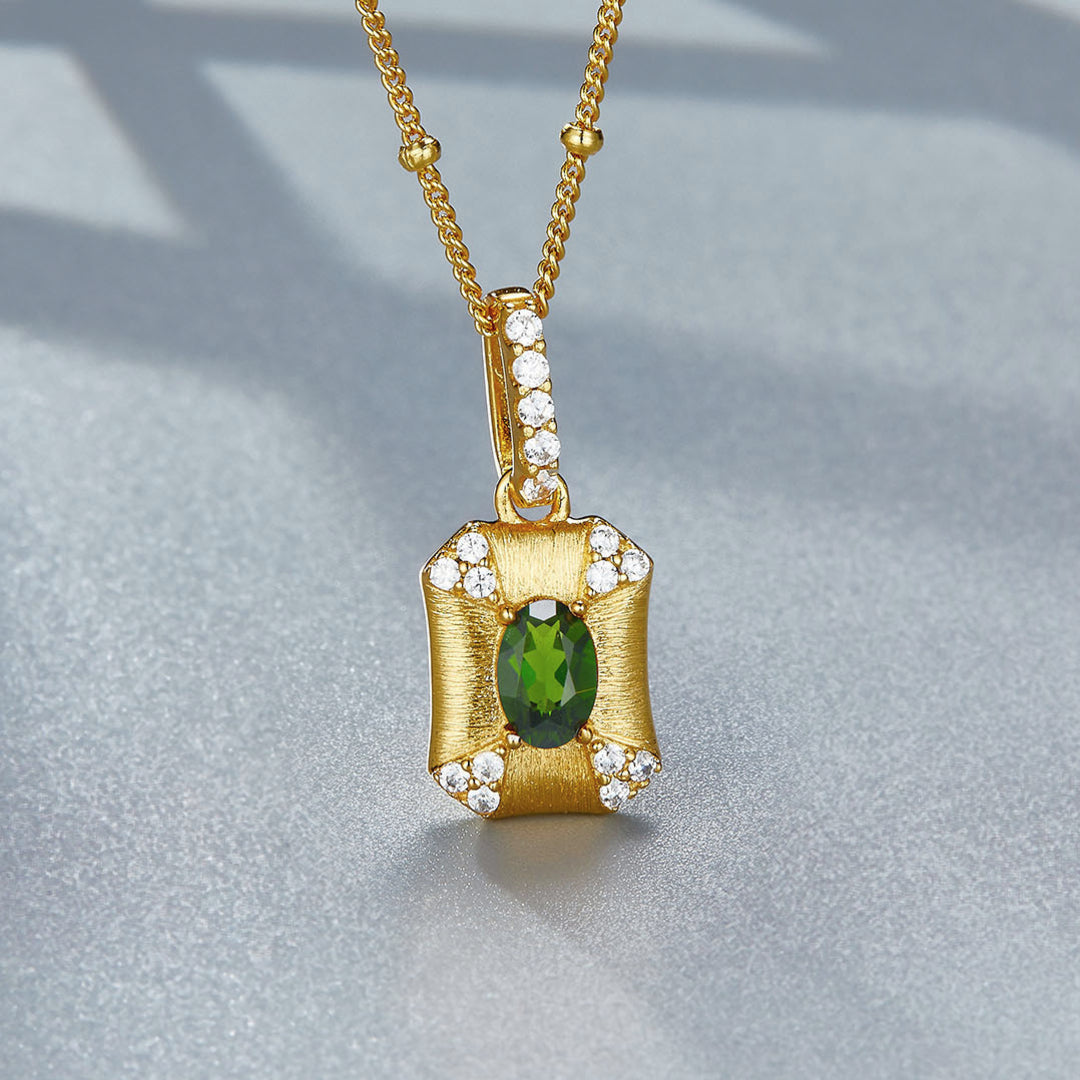 Necklace-With-Diopside-Pendant-By-Yonandole_5