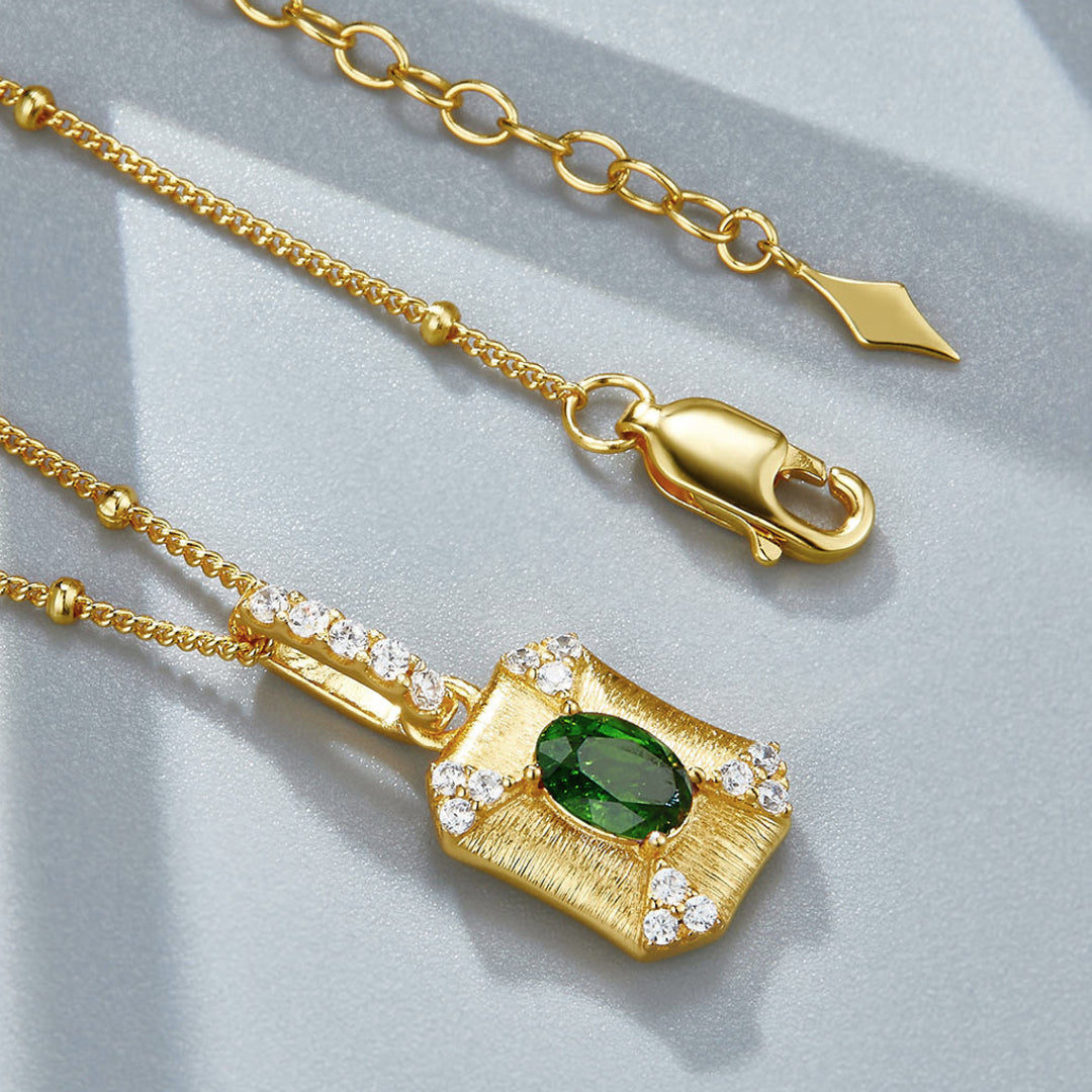 Necklace-With-Diopside-Pendant-By-Yonandole_6