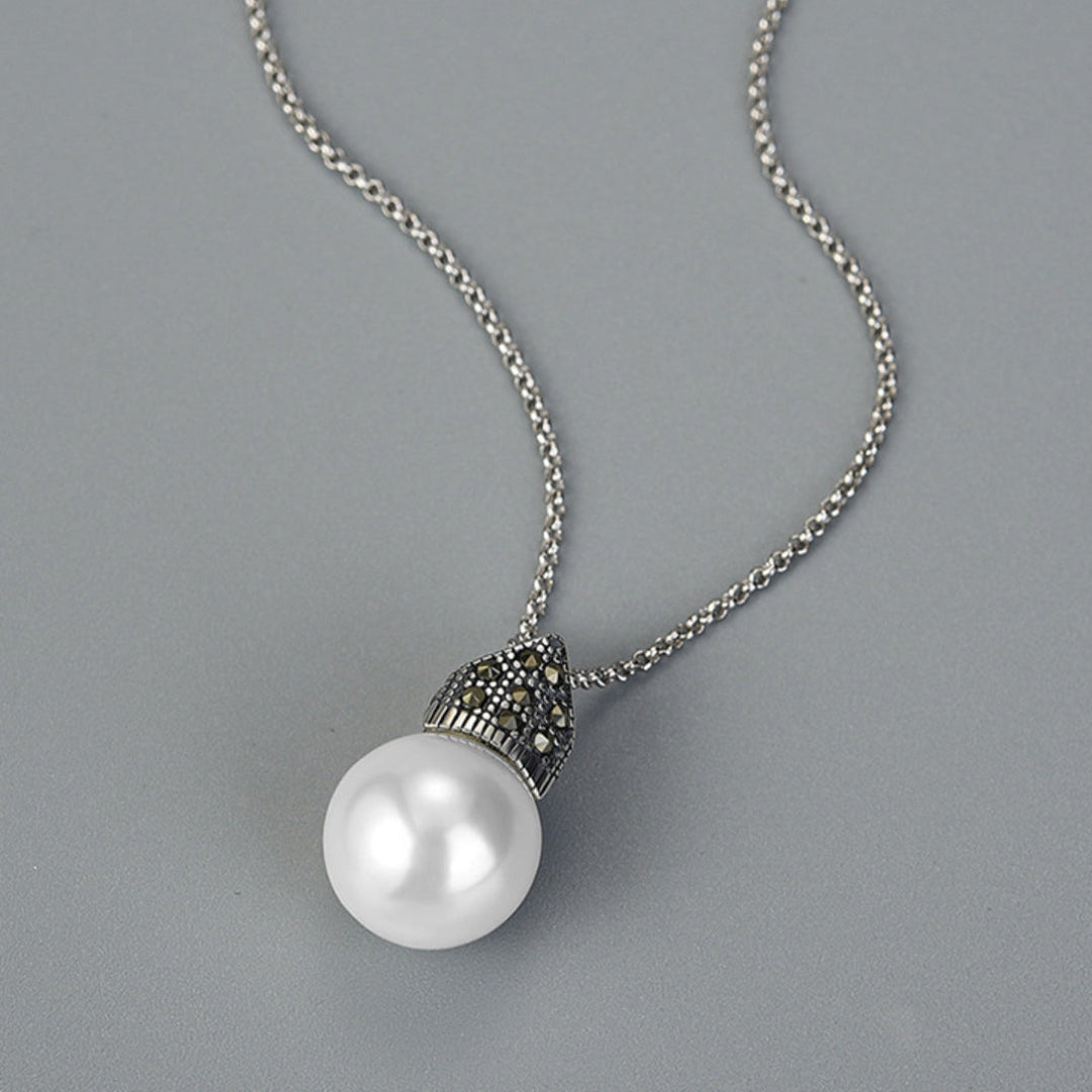 Necklace-With-Mother-Of-Pearl-Bead-Pendant-By-Yonandole_1