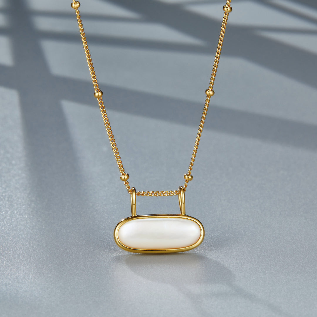 Necklace-With-Oval-Mother-Of-Pearl-Pendant-By-Yonandole_5