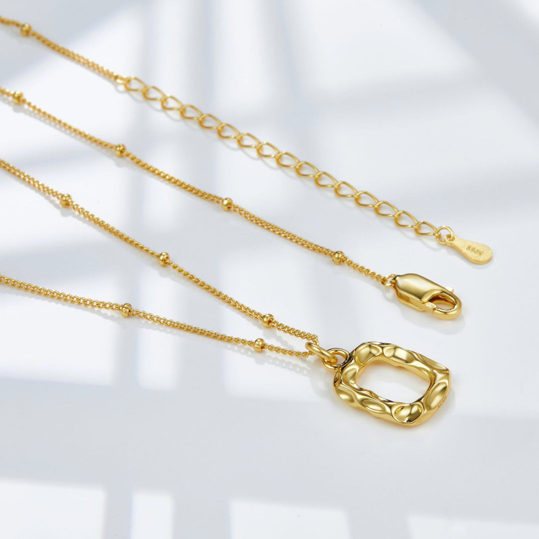 Necklace-With-Rectangular-Textured-Pendant-By-Yonandole_9