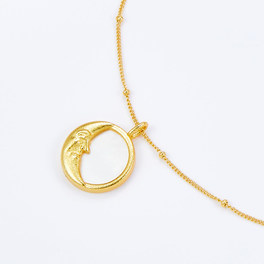 Necklace-With-Shell-And-Crescent-Moon-Or-Sun-By-Yonandole_5
