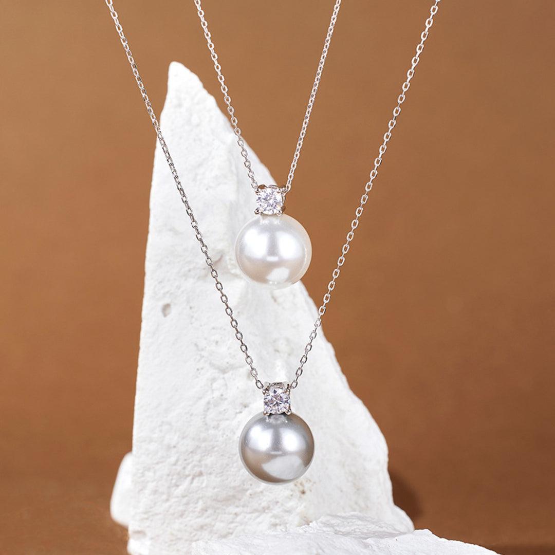 Necklace-With-Shell-Pearl-And-Zirconia-By-Yonandole_3