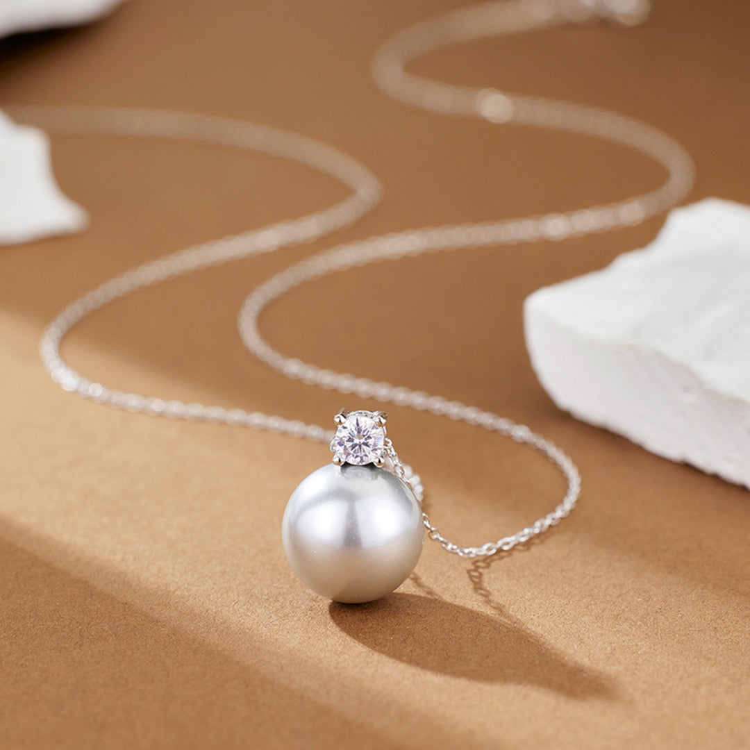 Necklace-With-Shell-Pearl-And-Zirconia-By-Yonandole_8