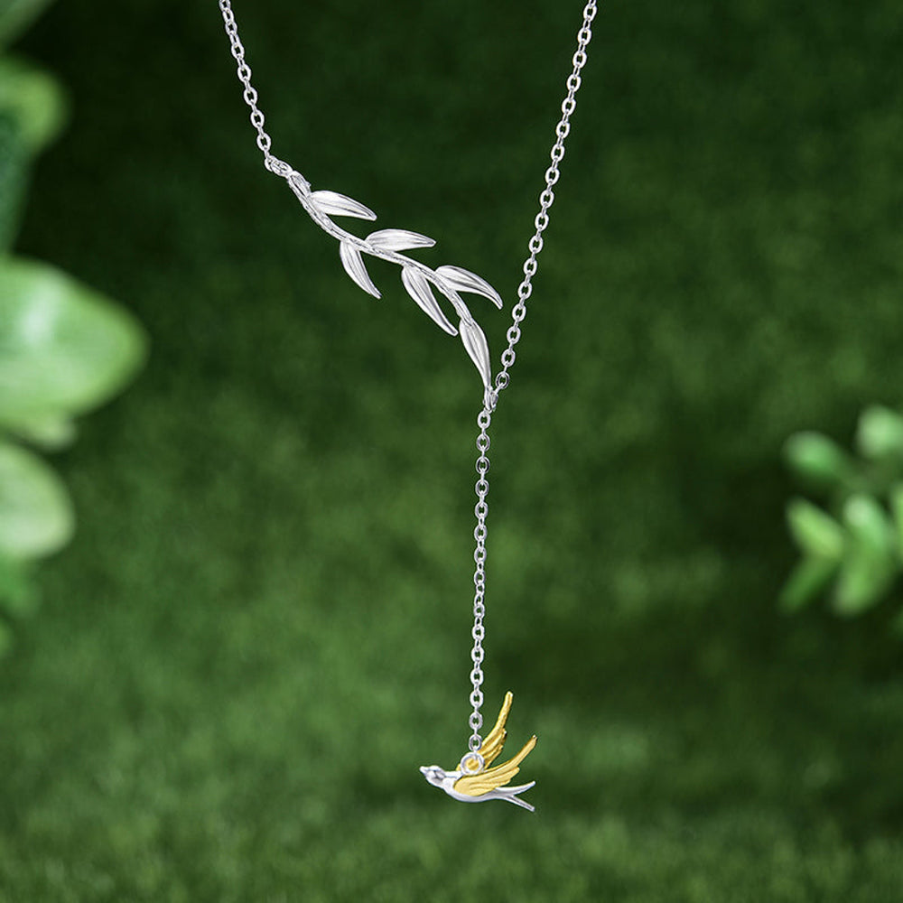 
                  
                    Necklace-With-Swallow-And-Willow-Branch-By-Yonandole_3
                  
                