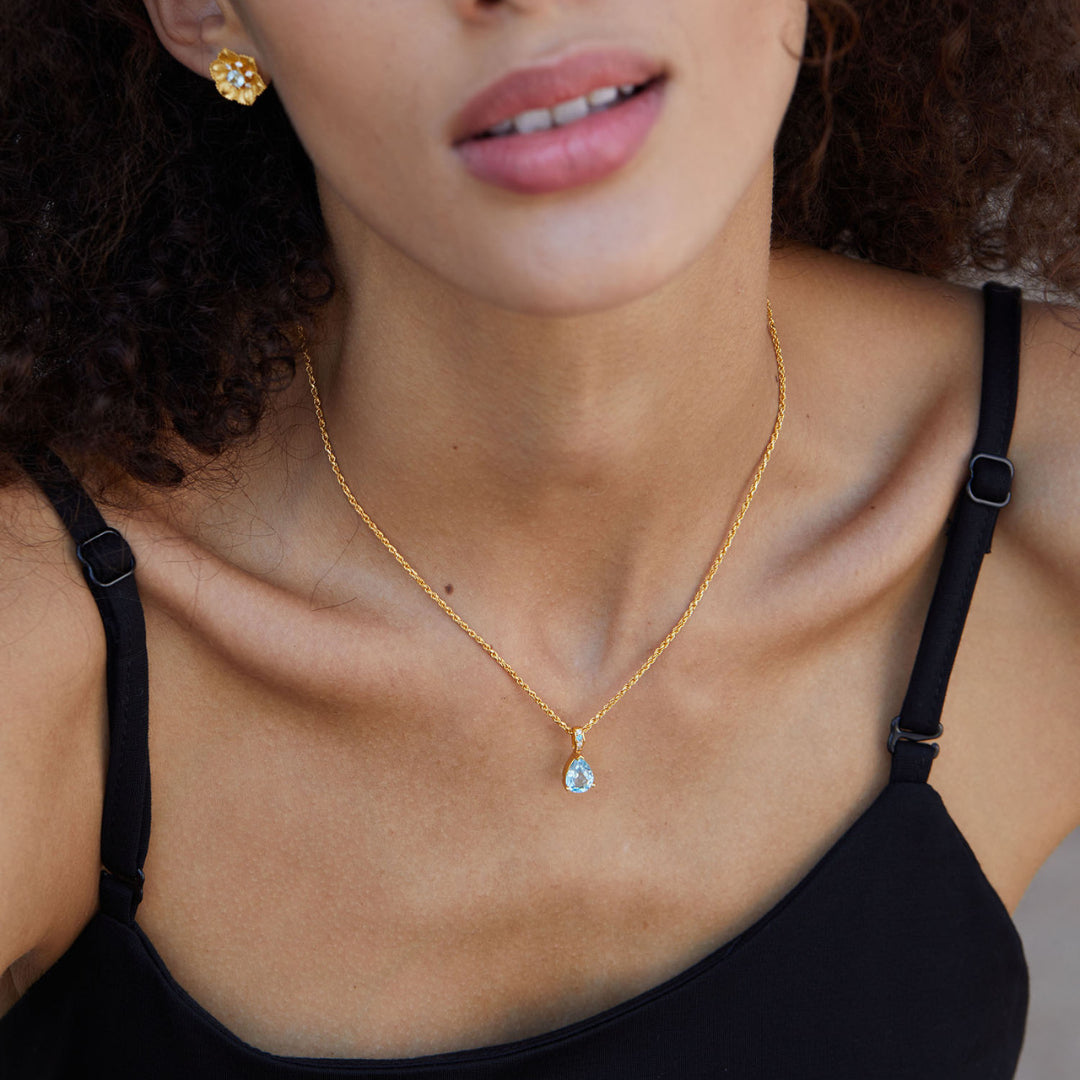 Necklace-With-Topaz-Drop-Pendant-By-Yonandole_9