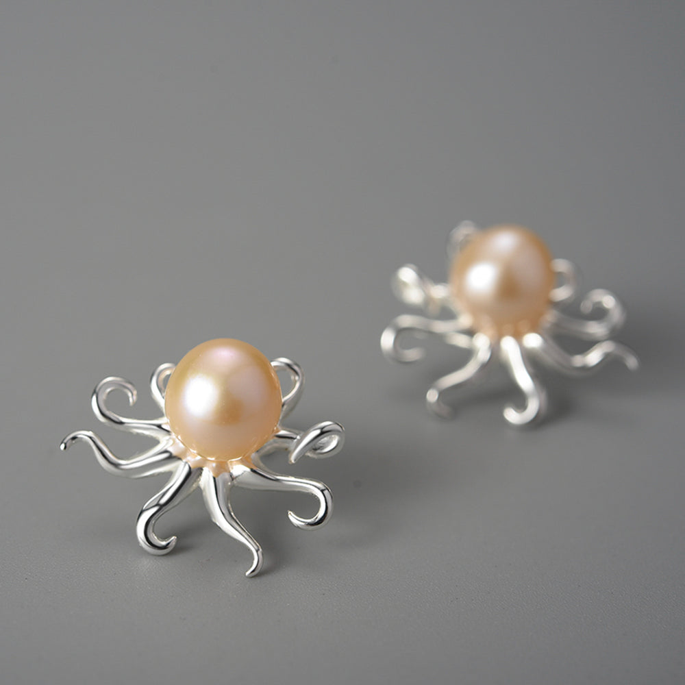 Octopus-Earrings-With-Freshwater-Pearl-By-Yonandole_10