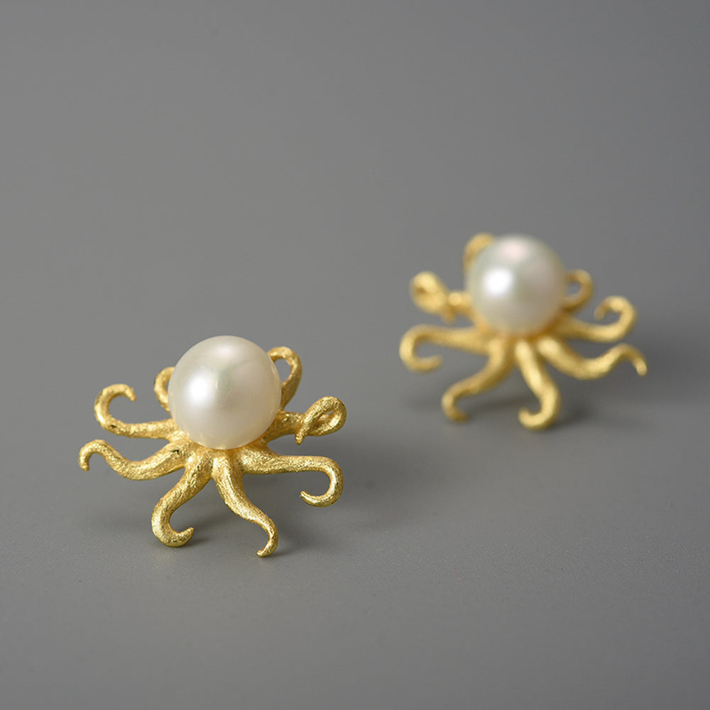 
                      
                        Octopus-Earrings-With-Freshwater-Pearl-By-Yonandole_4
                      
                    