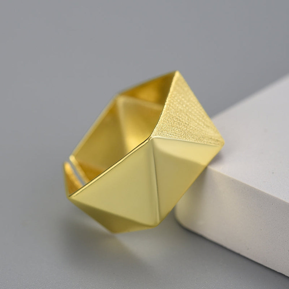 
                      
                        Origami-Ring-By-Yonandole_6
                      
                    