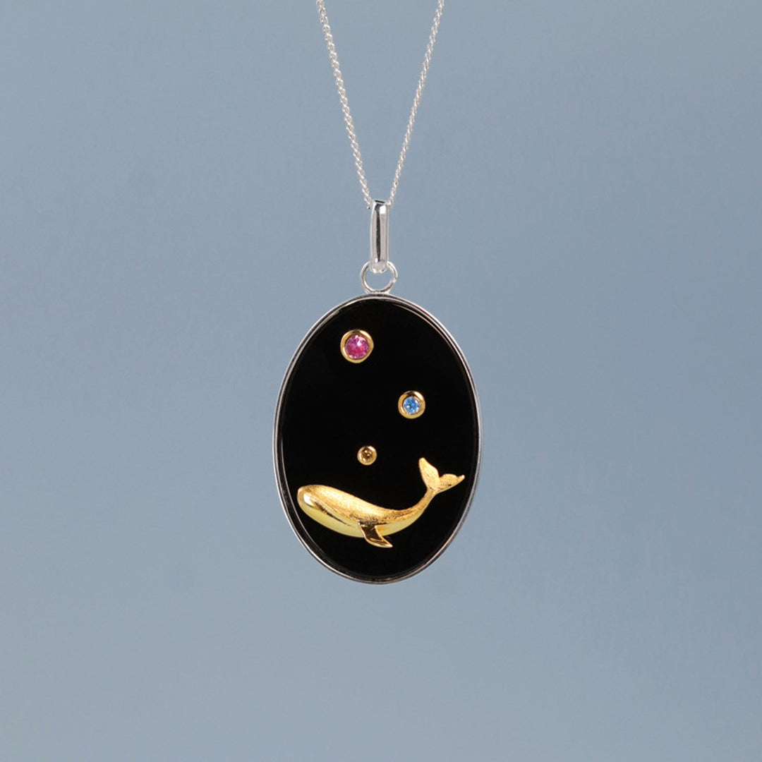 Oval-Pendant-With-Black-Agate-And-Whale-By-Yonandole_4