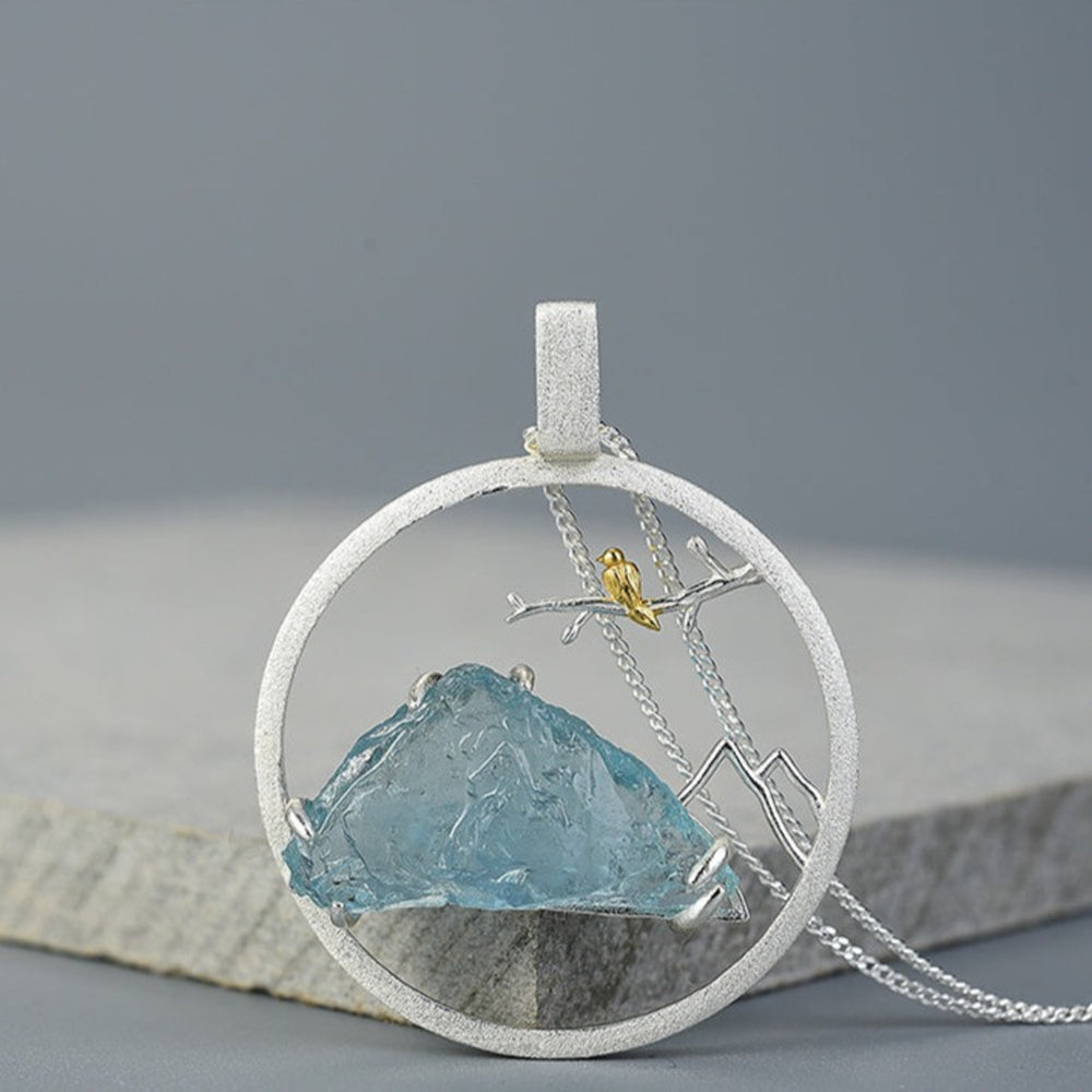 Pendant-With-Landscape-Motif-By-Yonandole_3