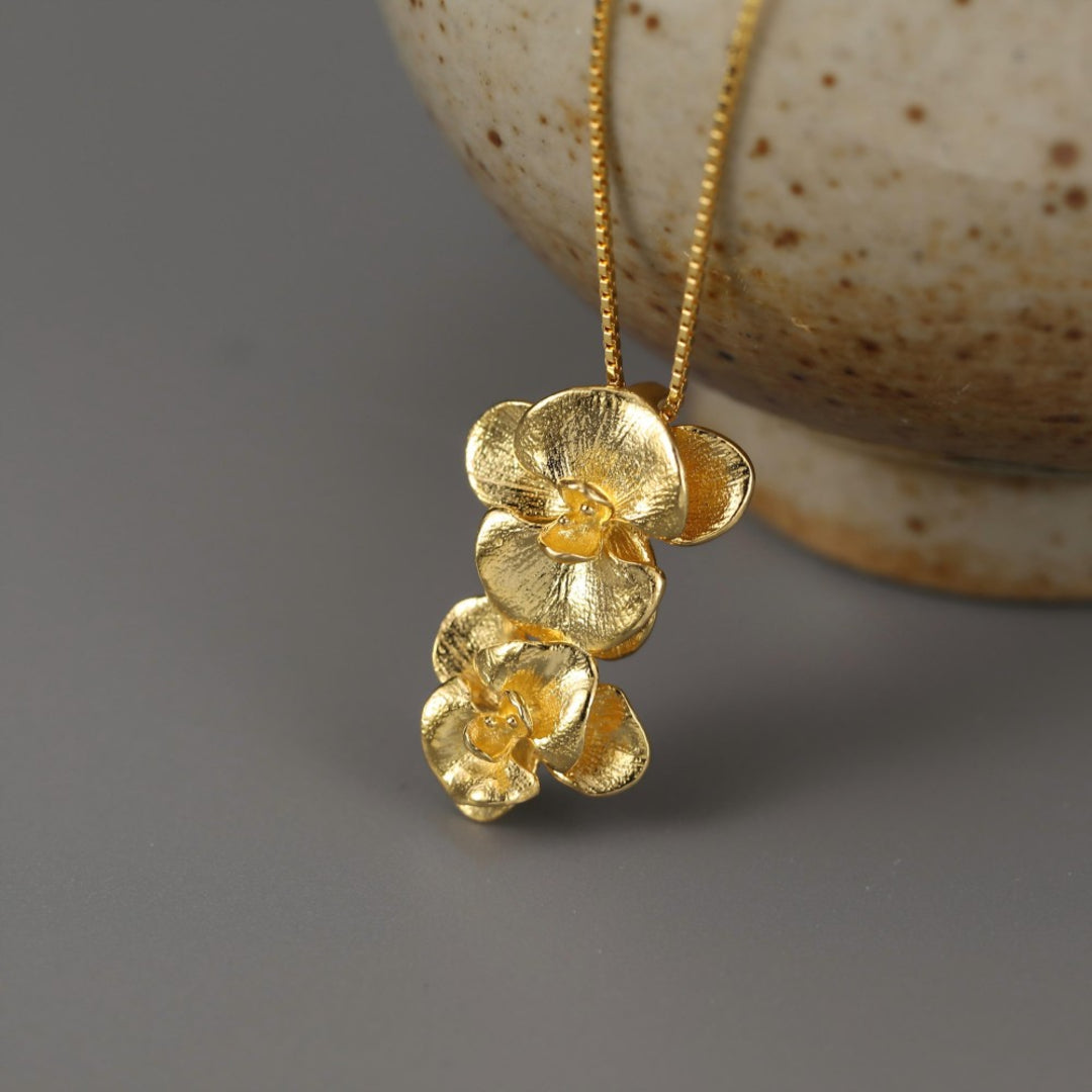 Phalaenopsis-Pendant-By-Yonandole_2