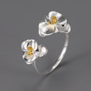 Phalaenopsis-Ring-By-Yonandole_2