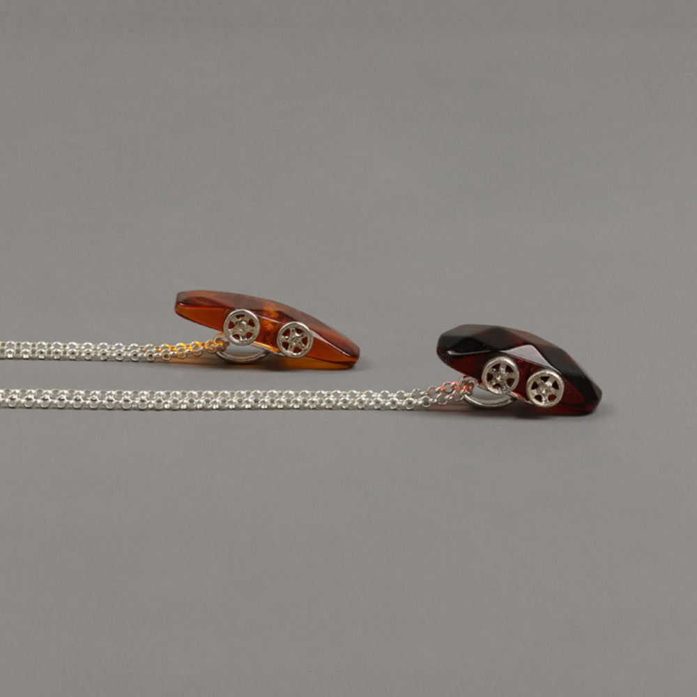 
                  
                    Racing-Car-Pendant-By-Yonandole_10
                  
                