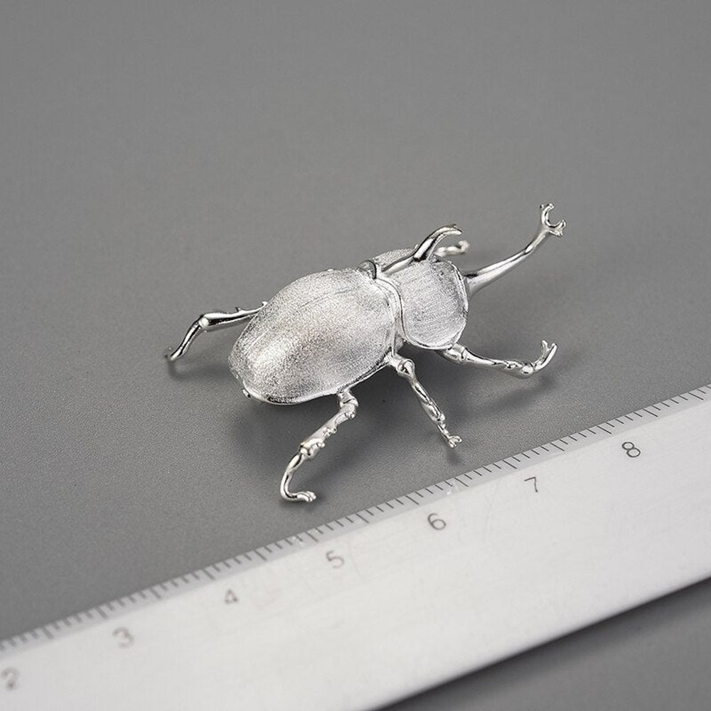 
                  
                    Rhinoceros-Beetle-Brooch-By-Yonandole_10
                  
                