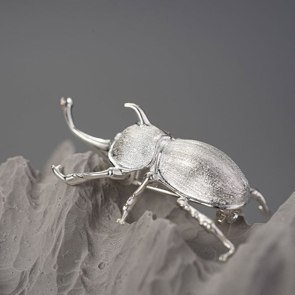 
                  
                    Rhinoceros-Beetle-Brooch-By-Yonandole_13
                  
                