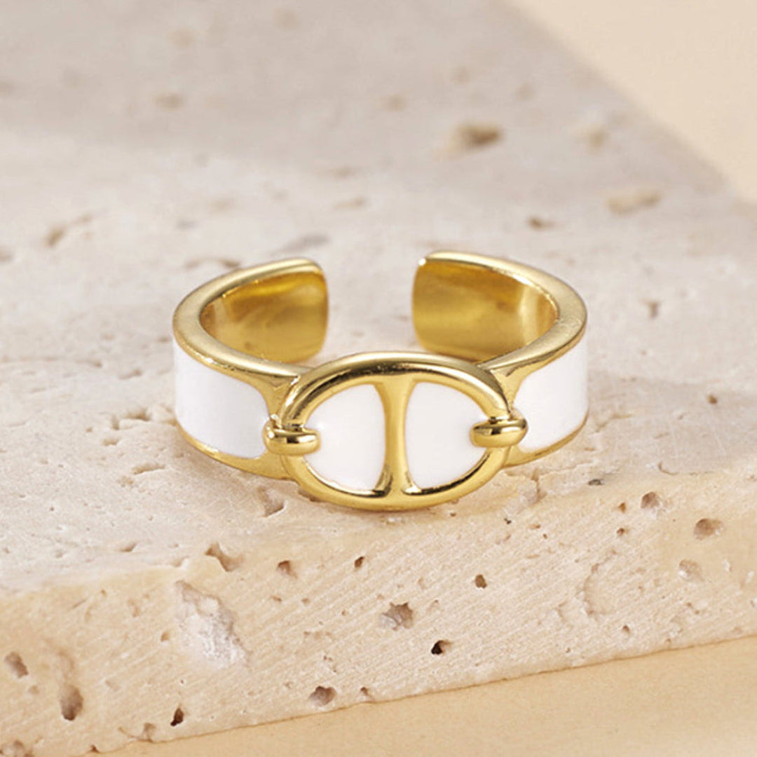 Ring-With-Anchor-Chain-Design-By-Yonandole_3