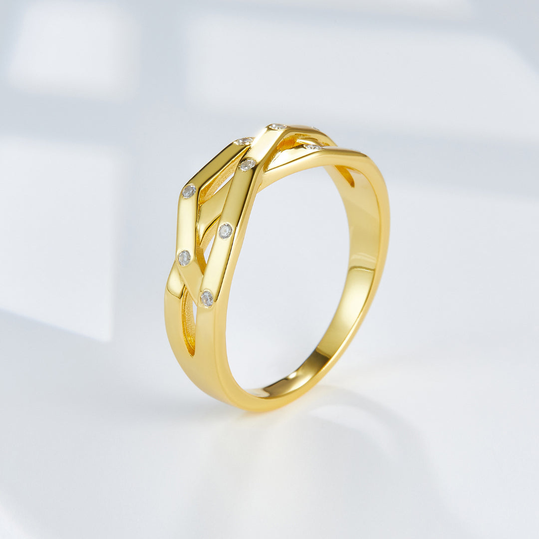 Ring-With-Bridge-Design-And-Zirconia-By-Yonandole_1