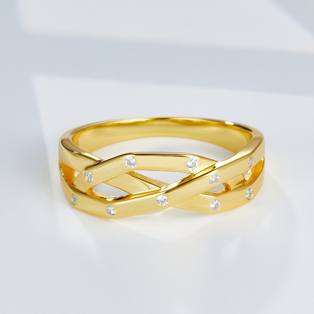 Ring-With-Bridge-Design-And-Zirconia-By-Yonandole_7