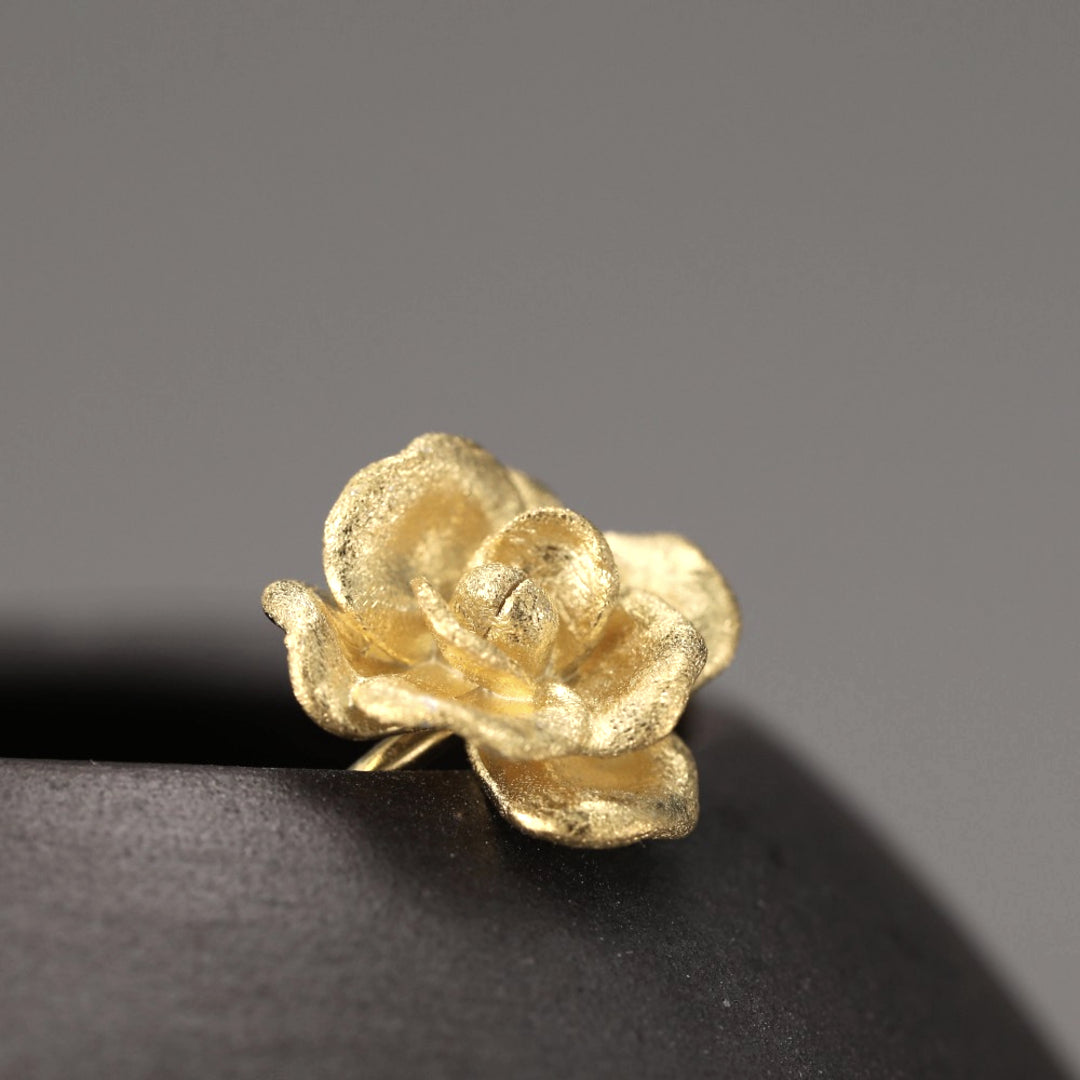 Ring-With-Camellia-Flower-By-Yonandole_5