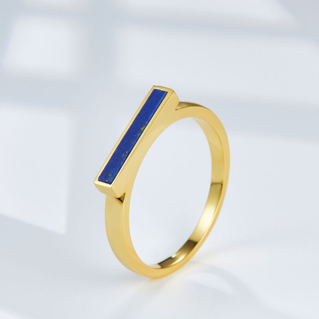 Ring-With-Lapis-Lazuli-Cuboid-By-Yonandole_1