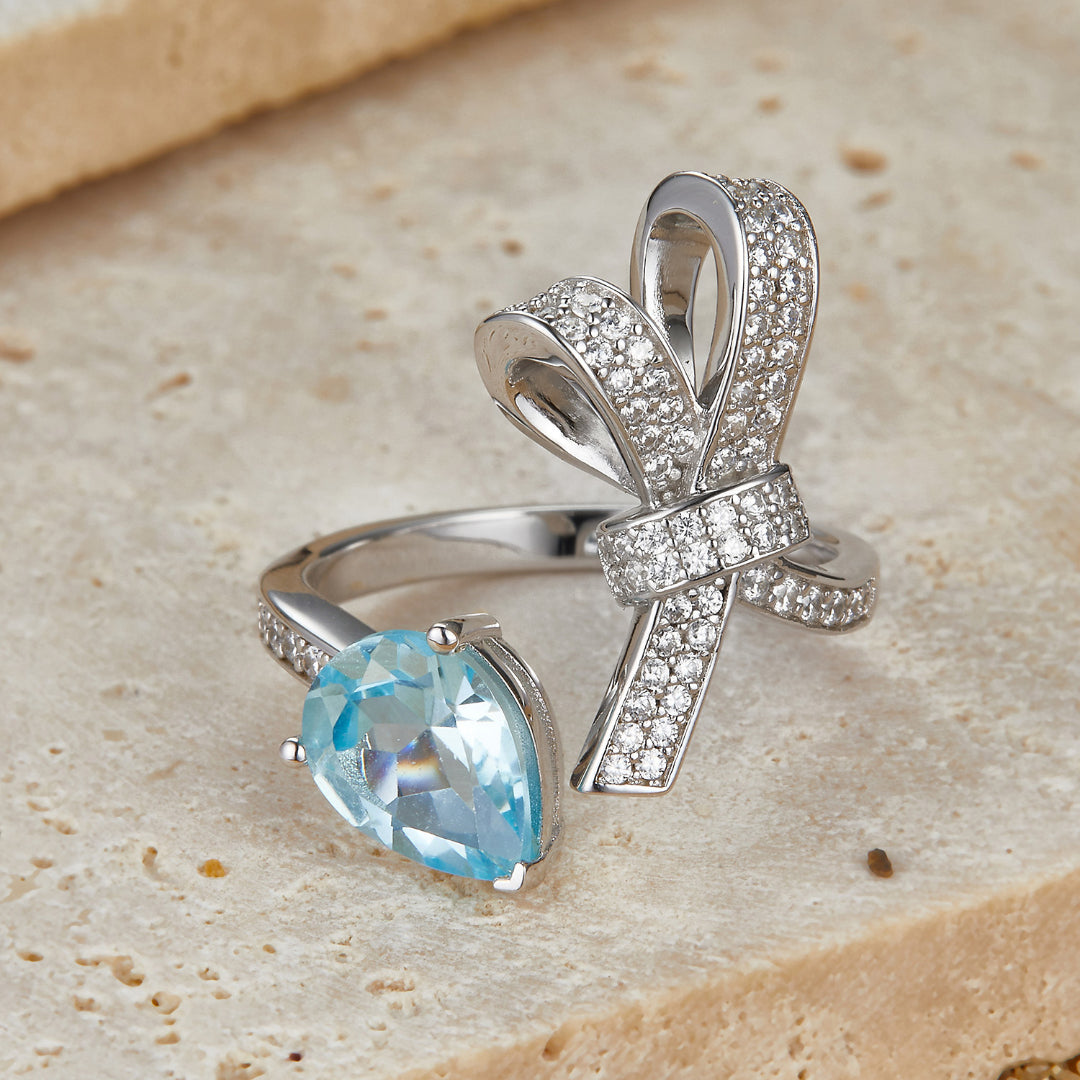 Ring-With-Loose-Bow-And-Blue-Topaz-By-Yonandole_4