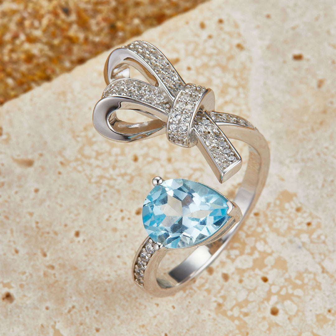 Ring-With-Loose-Bow-And-Blue-Topaz-By-Yonandole_6