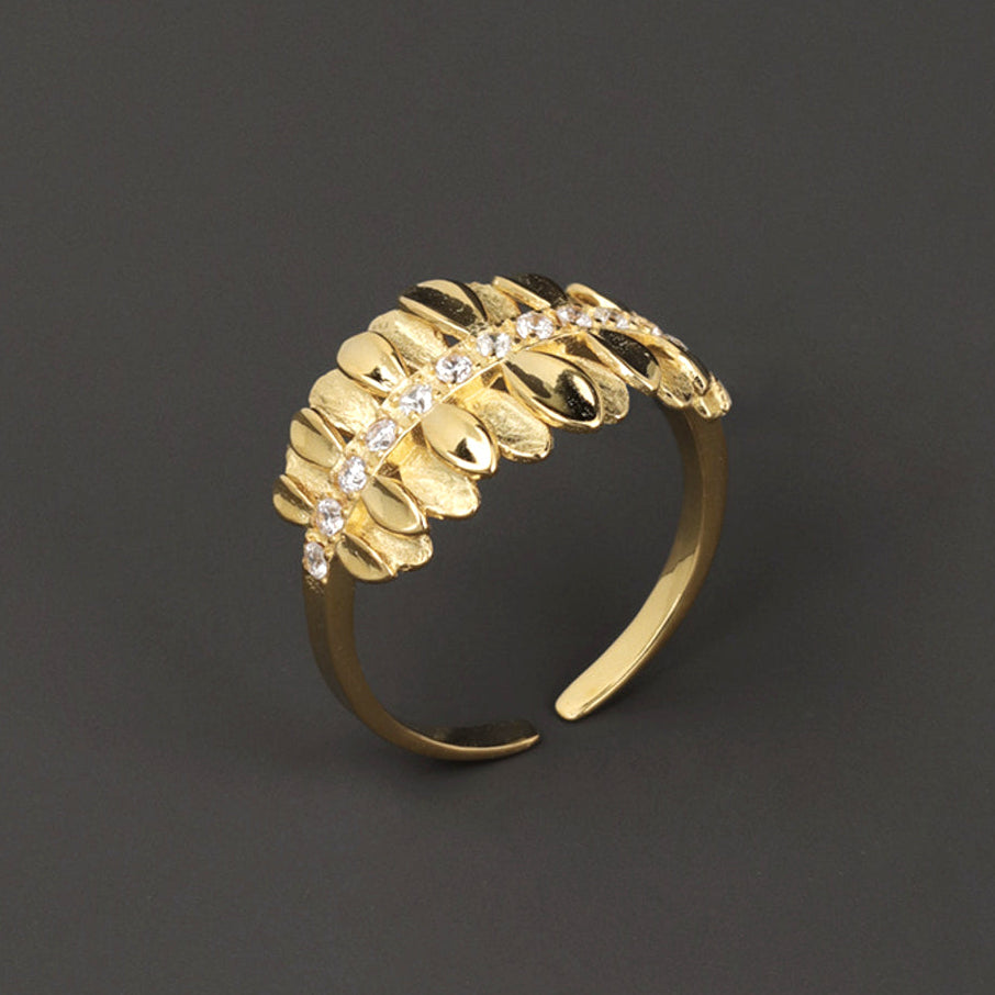 Ring-With-Mirror-Motif-By-Yonandole_8